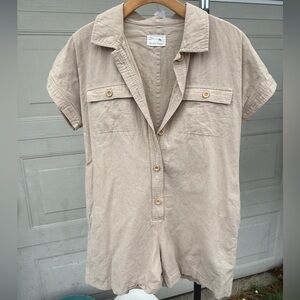 Tan Linen / Cotten Our Second Nature romper women’s small